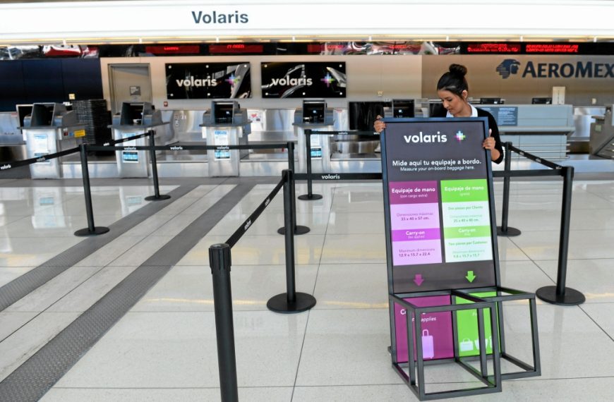 Volaris Carry on